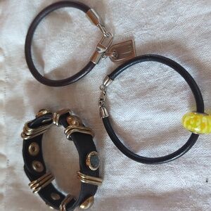 Leather bracelet set